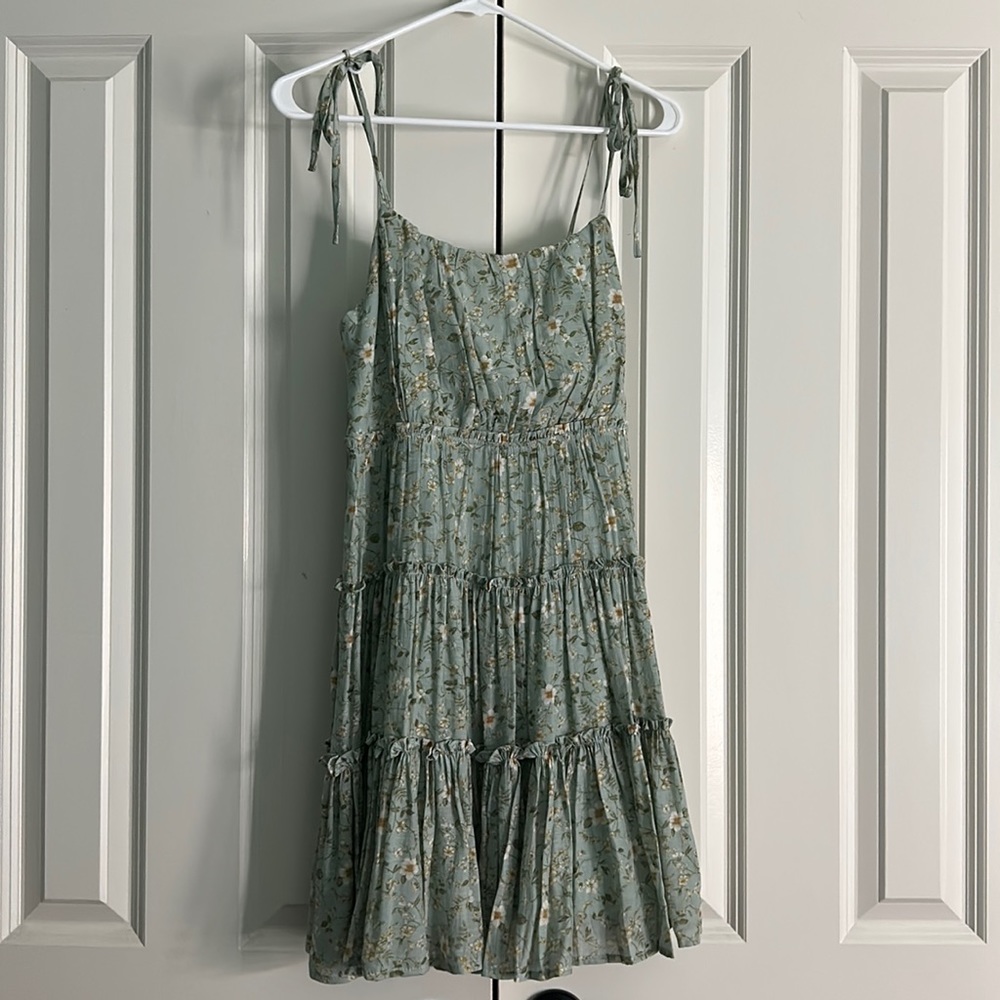 Altar’d State Dress Size Medium Green Floral
